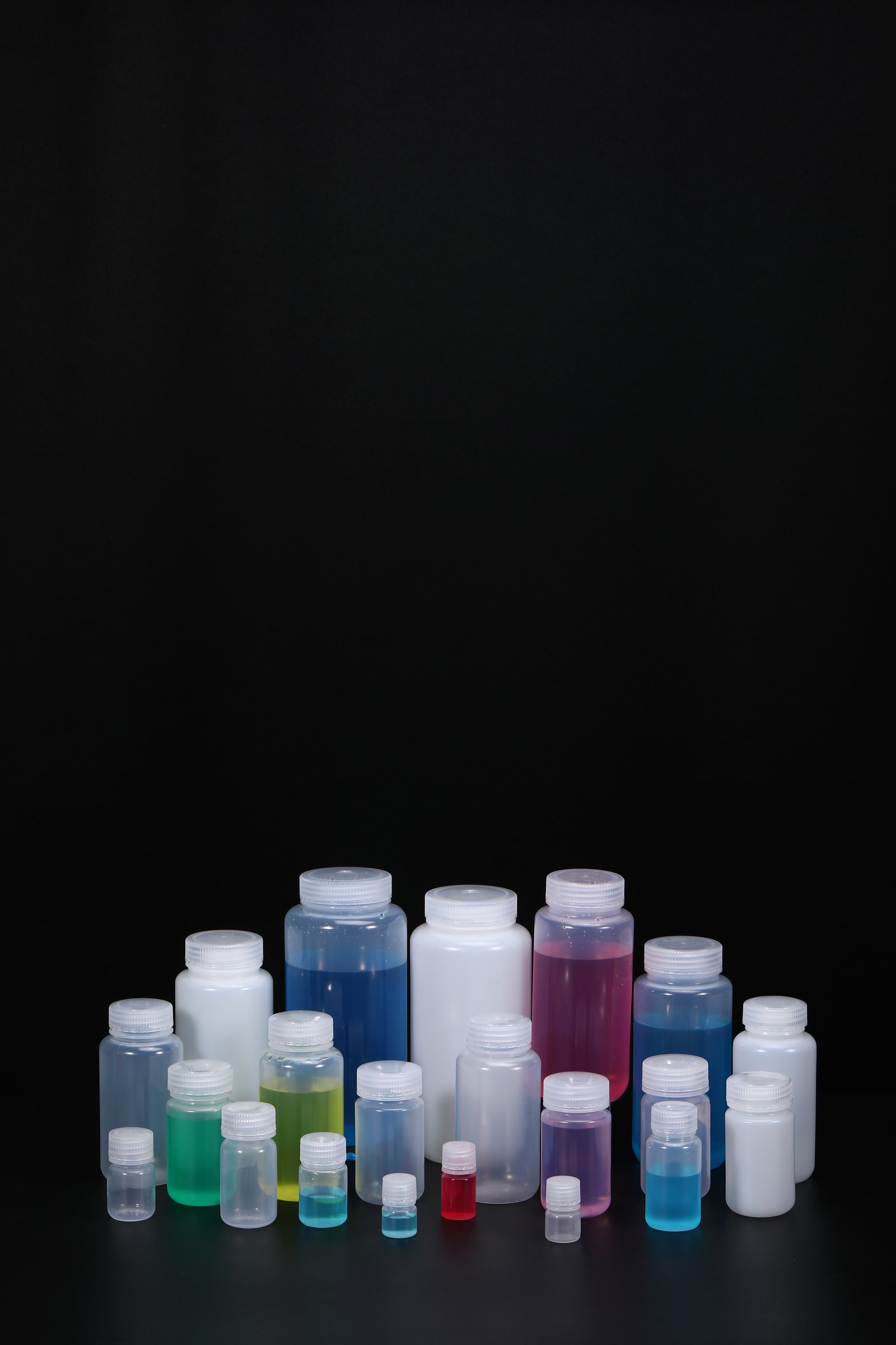 METAPACK PP wide mouth bottle range for sample and reagent packaging